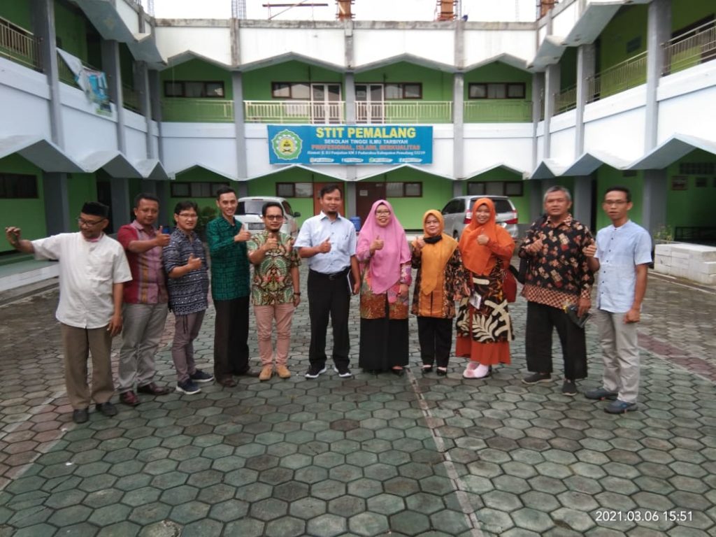 Kunjungan STIT Muhammadiyah Banjar dalam Sinergitas Pertukaran Pelajar dan Publikasi Ilmiah