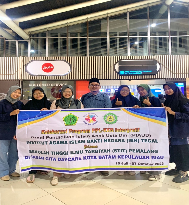 KOLABORASI PROGRAM PPL-KKN INTEGRATIF