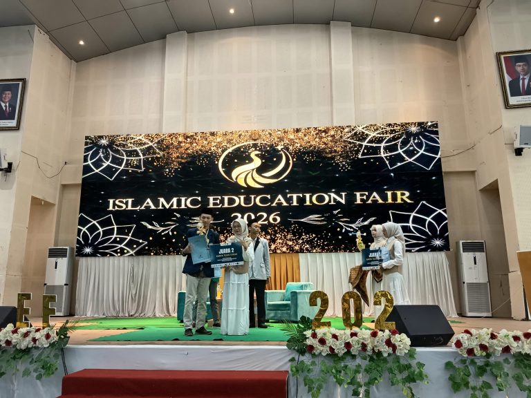 Mahasiswa PAI USIP Raih Juara 2 Karya Tulis Ilmiah Nasional di UIN Salatiga